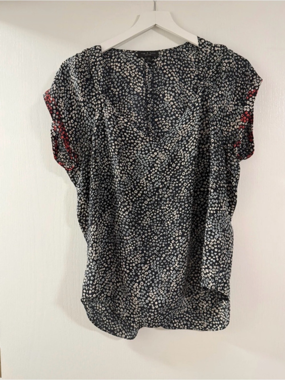 Rag  and bone Black and White Daisy Print Women's Blouse size 12